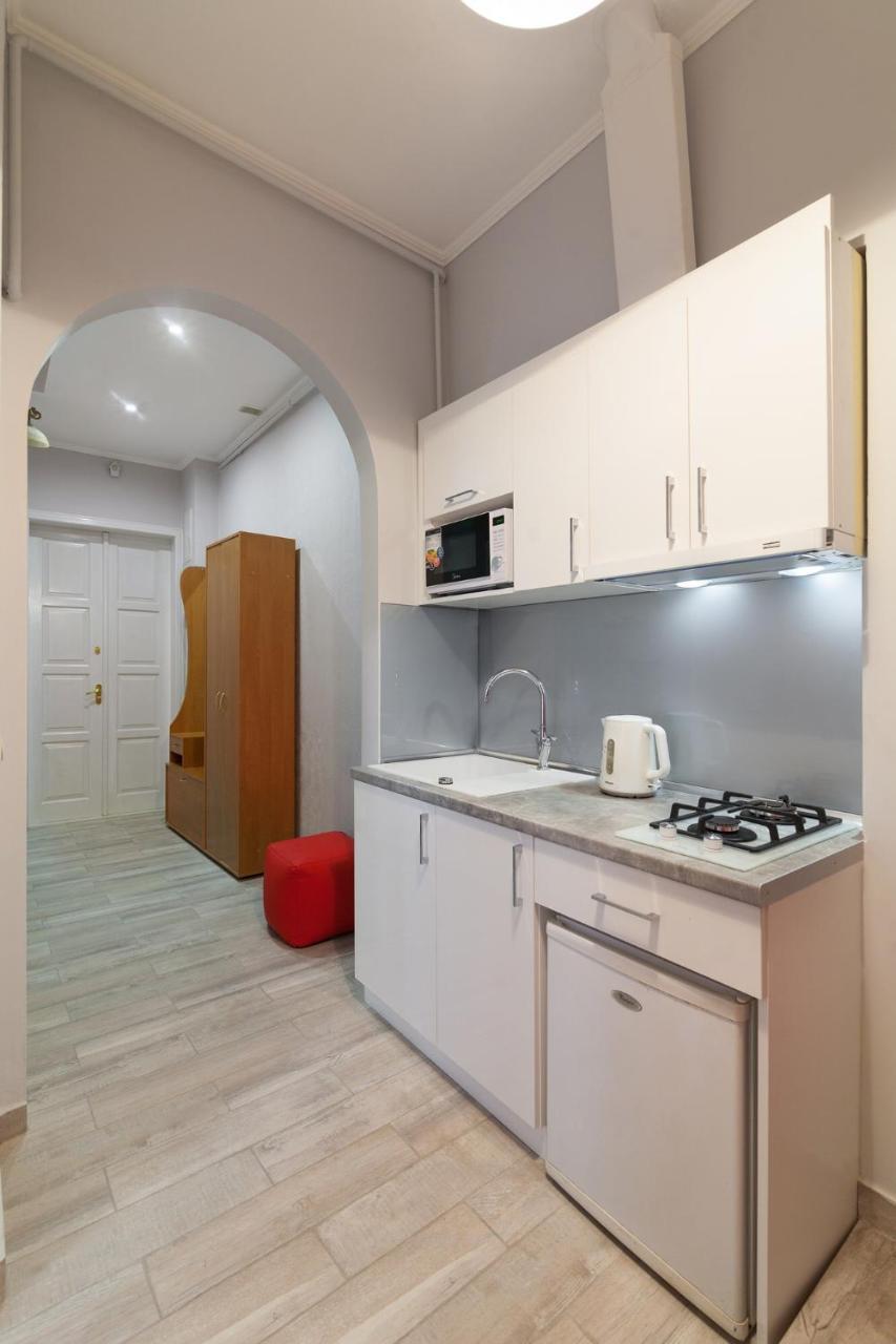 Queens Apartments 1 ลวีฟ ภายนอก รูปภาพ
